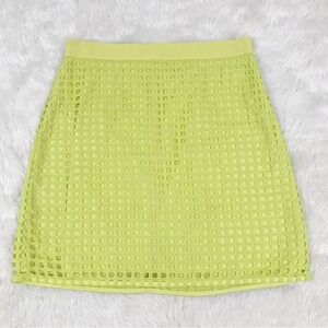 LOFT Eyelet Mini Skirt Size 4 Yellow Green Neon Petite Short‎ Mesh Square Cutout